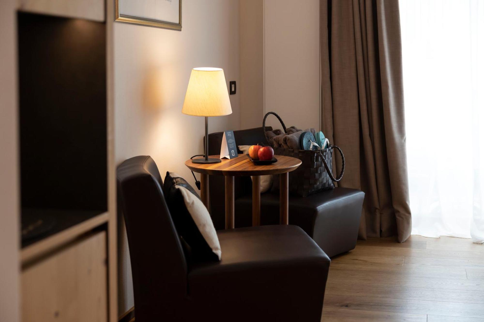 Artnatur Dolomites & Hotel 4*