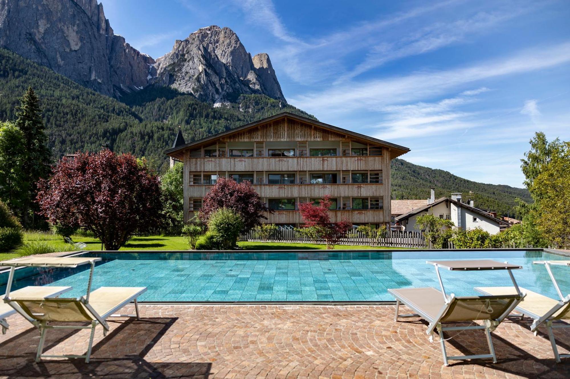 Artnatur Dolomites & 4* Siusi